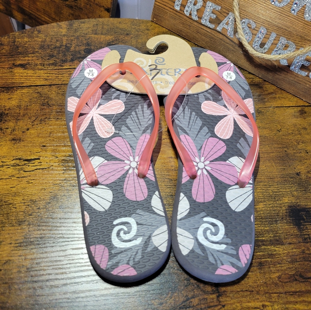 Rafters women size medium 7-8 flip flops grey pink white flowers - Picture 3 of 8